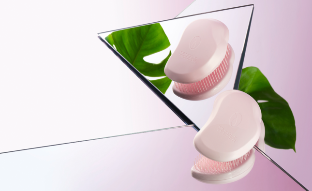 Tangle Teezer kült-klasik saç fırçasını yeniliyor

